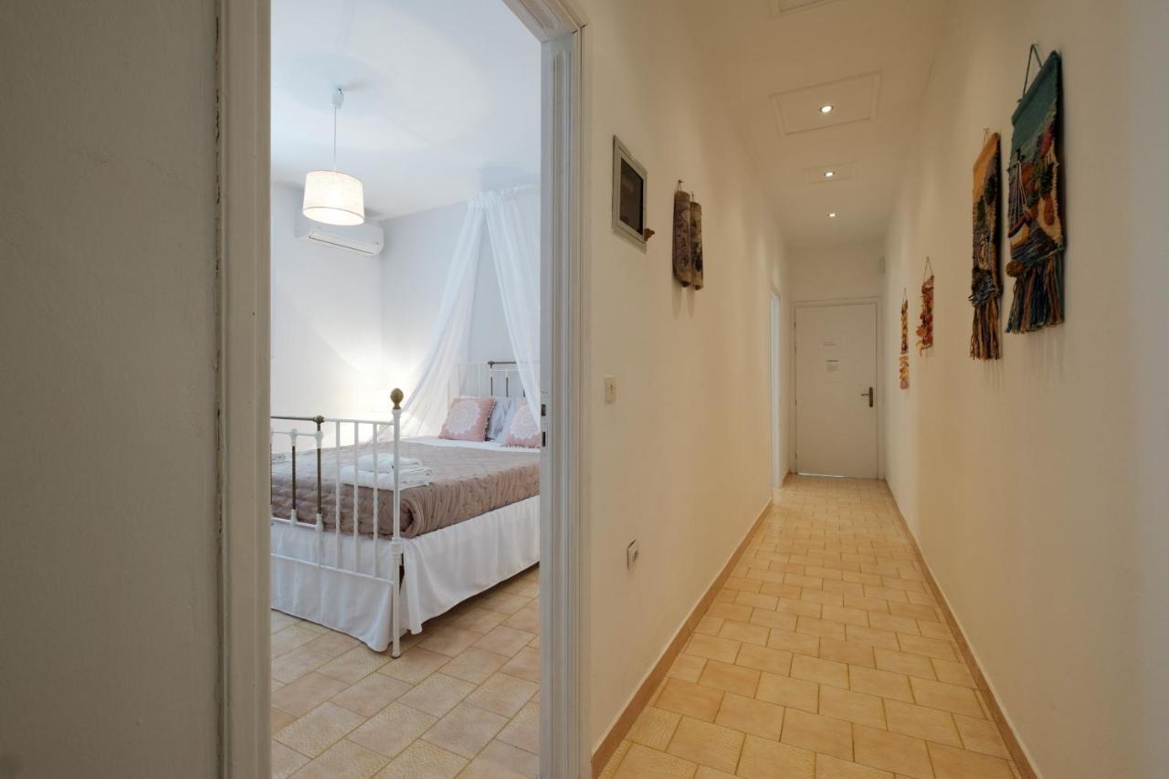 باليوكاستريتسا Eftyxia Apartments المظهر الخارجي الصورة
