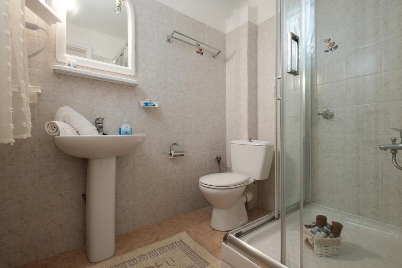 باليوكاستريتسا Eftyxia Apartments المظهر الخارجي الصورة