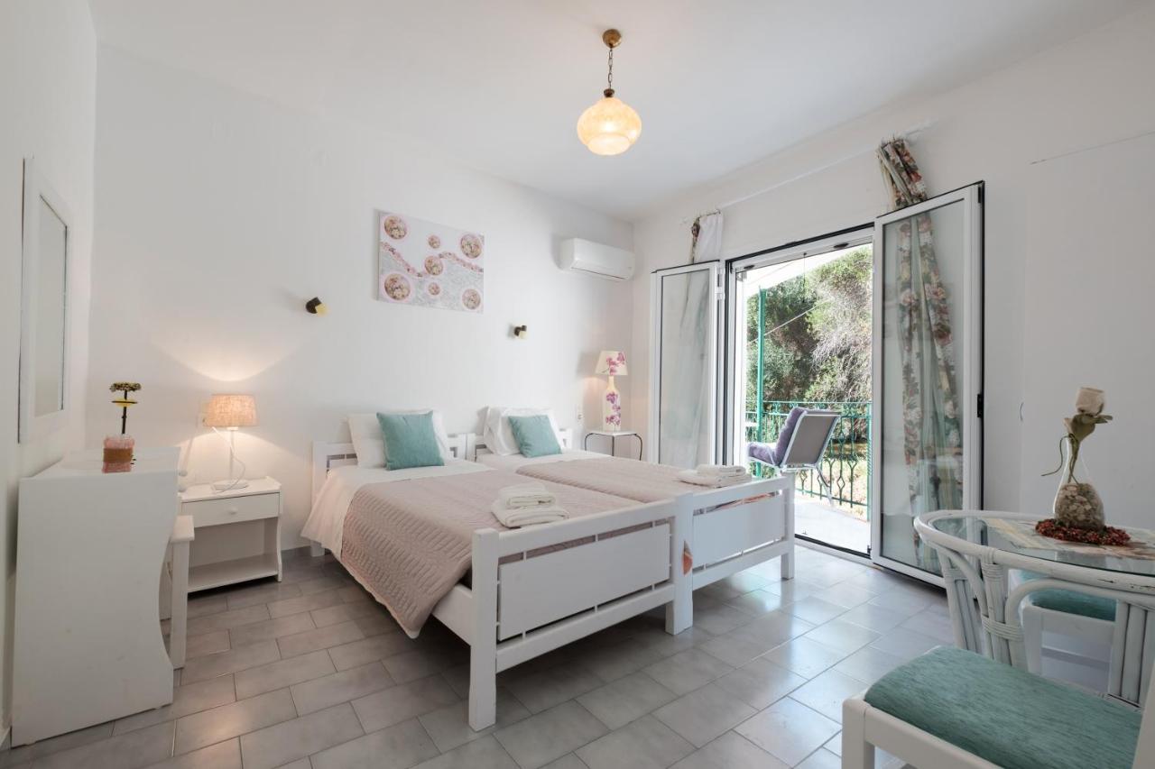 باليوكاستريتسا Eftyxia Apartments المظهر الخارجي الصورة